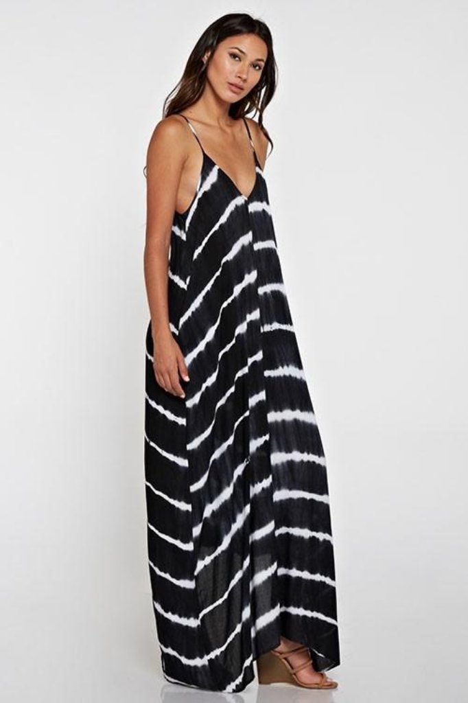 Vagabond Tie-Dye Maxi Dress with Pockets in Black