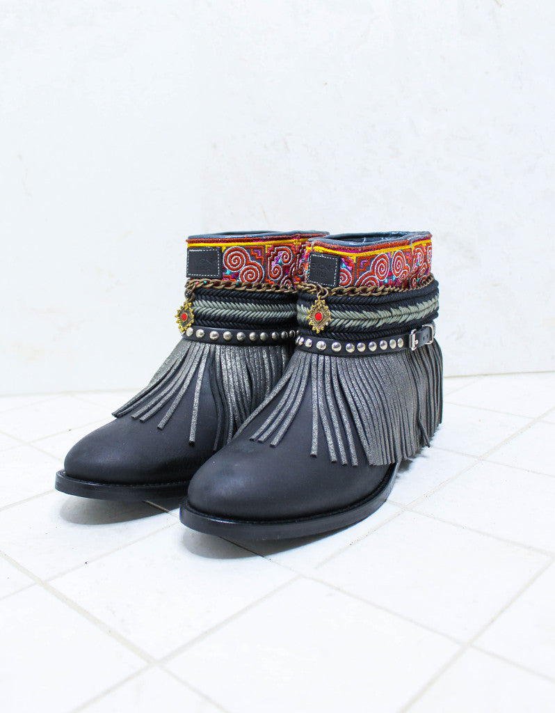 Custom Made Boho Boots in Black | SIZE 41 - SWANK - Shoes - 4