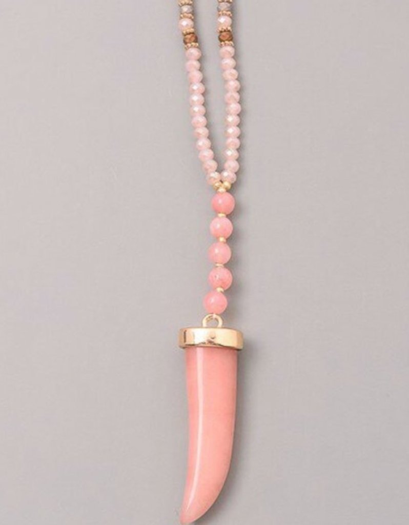 Gwyneth Beaded Horn Necklace in Pink