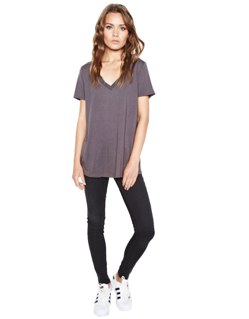 Michael Lauren Apollo V-Neck Tee in Coal - SWANK - Tops