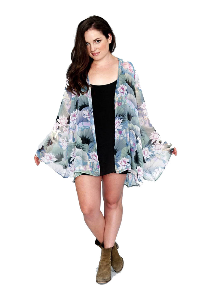 Show Me Your Mumu Beaux Kimono in Water Lily - SWANK - Jackets