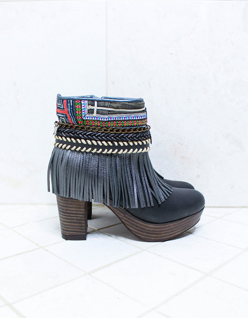 Custom Made High Heel Boho Boots in Black | SIZE 40 - SWANK - Shoes - 1