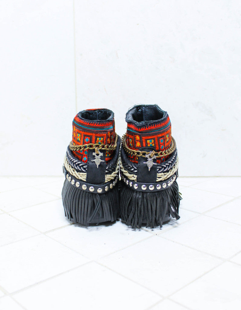 Custom Made Boho Sandals in Black | SIZE 40 - SWANK - Shoes - 4