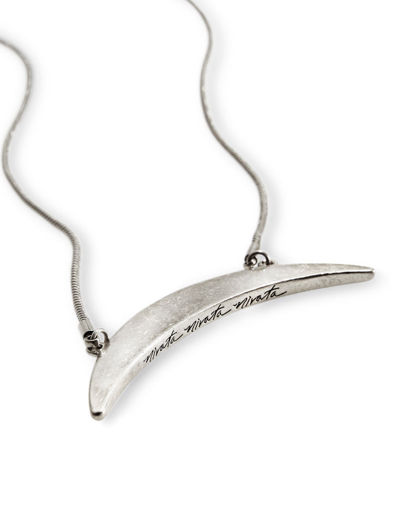 Jenny Bird Crescent Moon Necklace in Silver - SWANK - Jewelry - 3