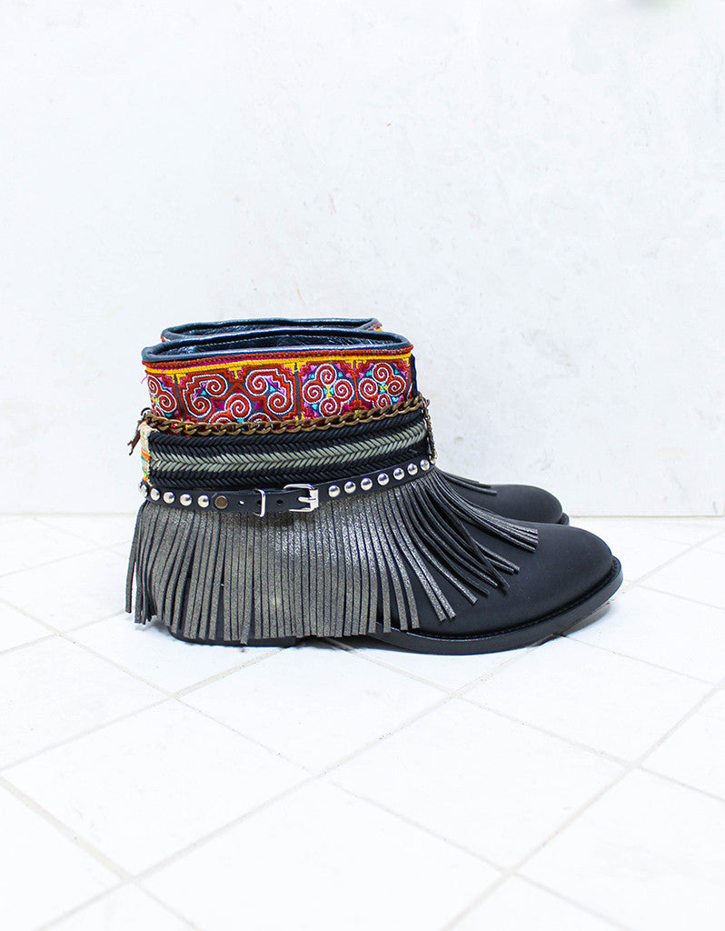 Custom Made Boho Boots in Black | SIZE 41 - SWANK - Shoes - 1