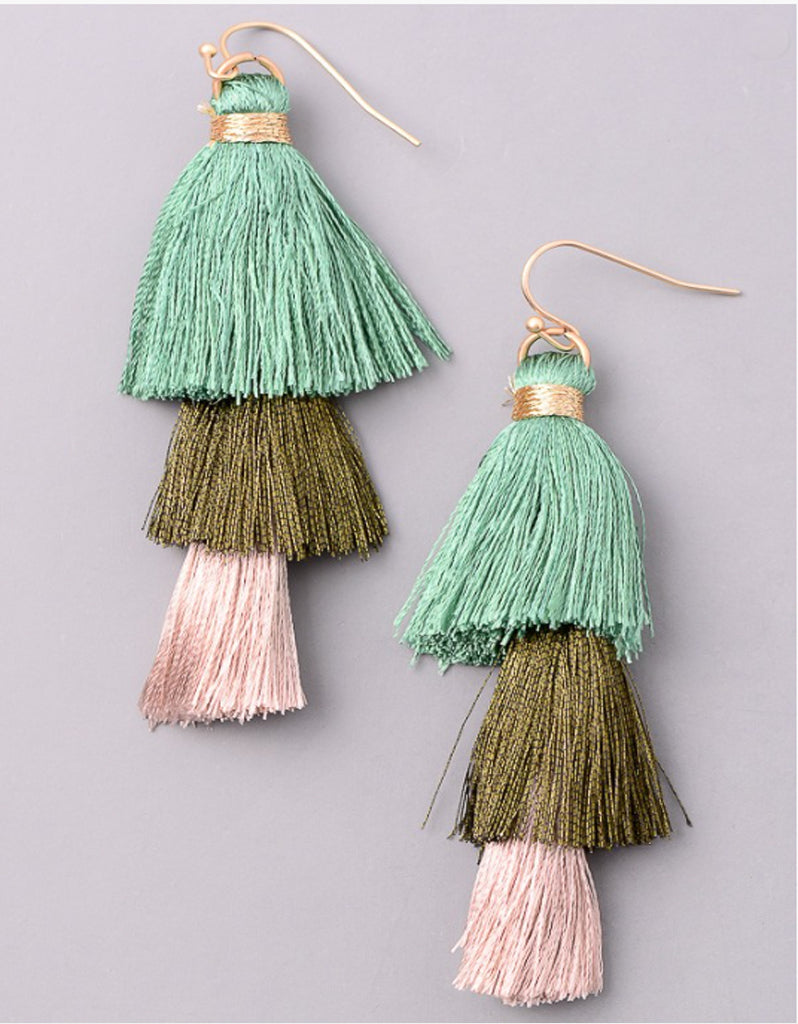 VINTAGE-SNOOT-TIERED-TASSEL-EARRINGS-GREEN