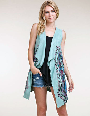 Overtime Hi-Low Long Tie-Dye Vest in Charcoal