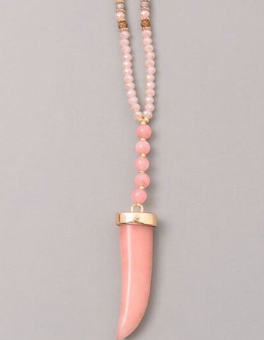 Gwyneth Beaded Horn Necklace in Pink